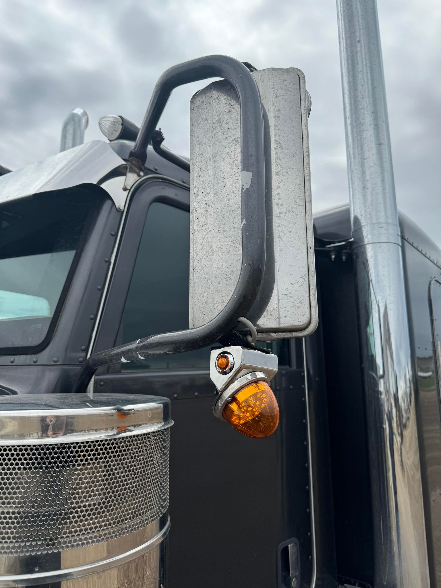 JML Kustoms Stainless Steel Turn Signal Mirror Brackets – Clamp-On Fit For Semi Trucks (Pair, Lights Not Included)